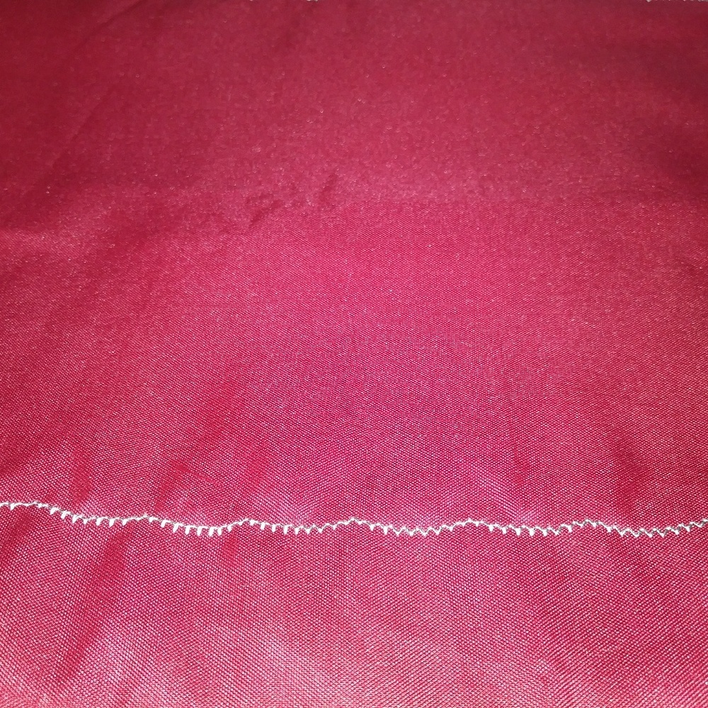 Cardinals table RUNNER - Picture 2 of 4